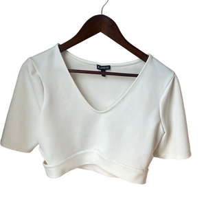 Express 🌼 5/$25 Sale 🌼 Cream V-Neck Crop Top Short Sleeves Side Cut Out Large